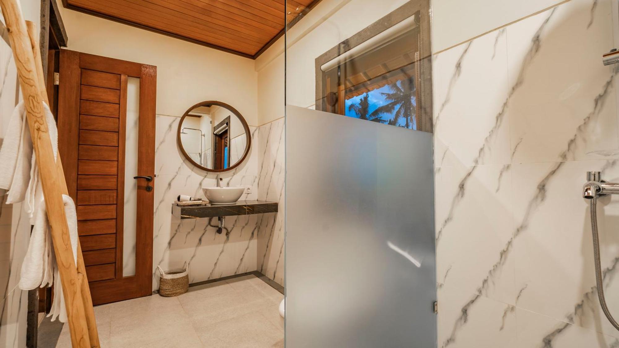 Maruan Sari Apartment Ubud  Bilik gambar